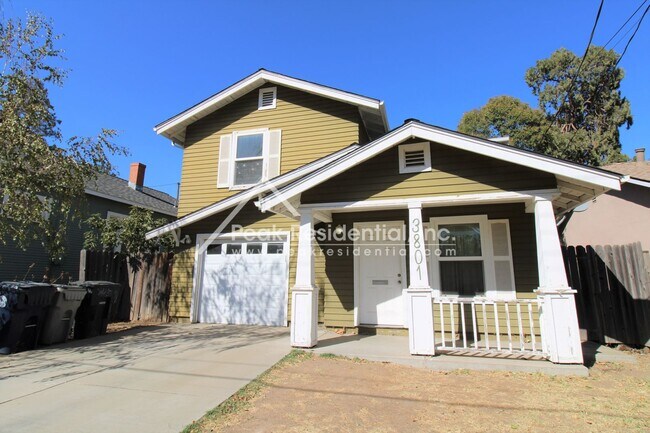Building Photo - Nice 3bd/3.5ba Home near UCD Med Center!