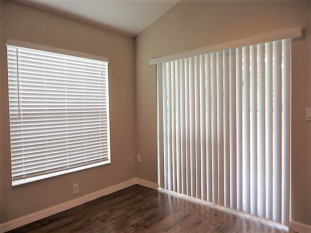 Foto del edificio - 2606 Silvermoss Dr