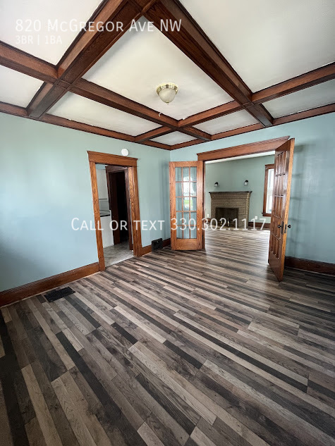 Foto del edificio - 820 McGregor Ave NW