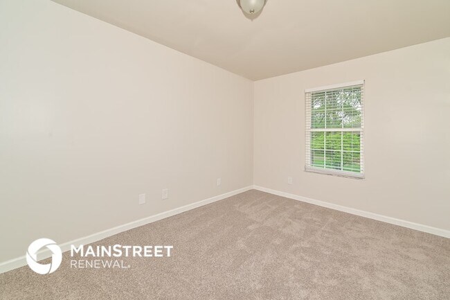 Building Photo - 6509 Ellesmere Dr NW