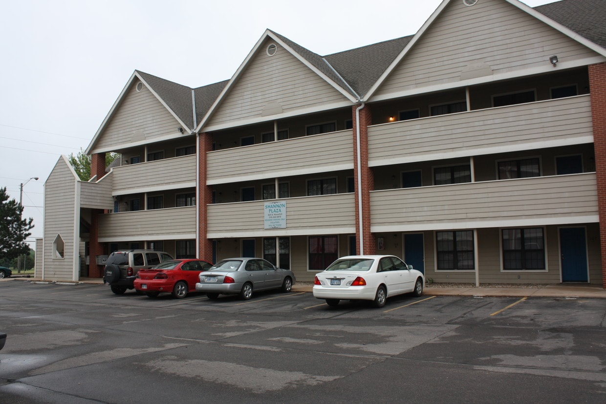 415 S Haverhill Rd, El Dorado, KS 67042 Apartments El Dorado, KS