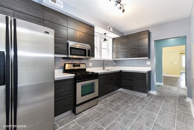 Kitchen East Facing - 7636 S Kingston Ave
