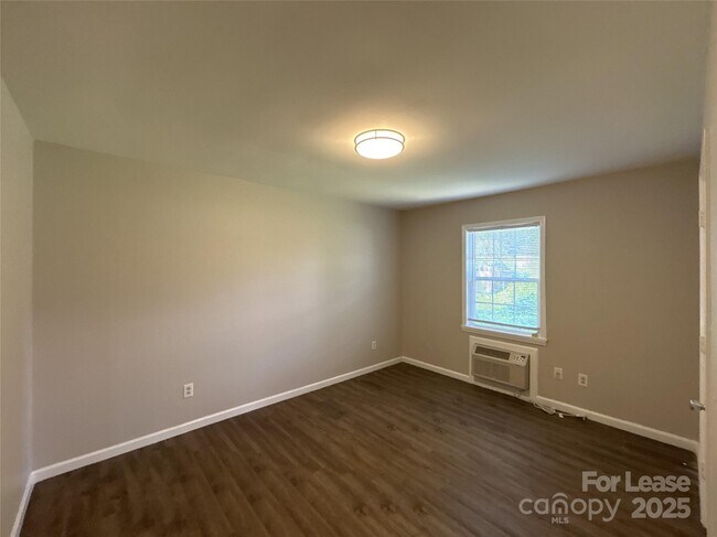 Foto del edificio - 4412 Fair St