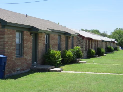 Building Photo - Avenue G Duplexes