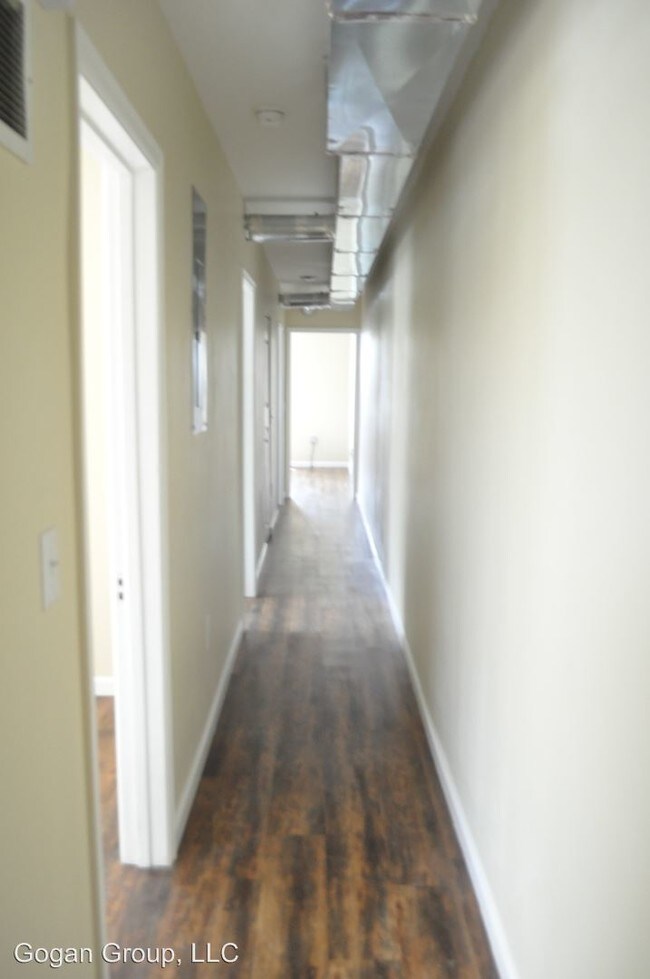Foto del edificio - 1124-1126 Parsons Ave