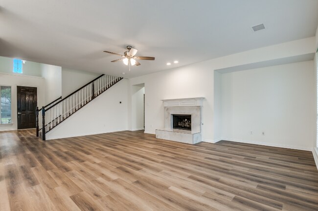 Foto del edificio - 7814 Wilmington Dr