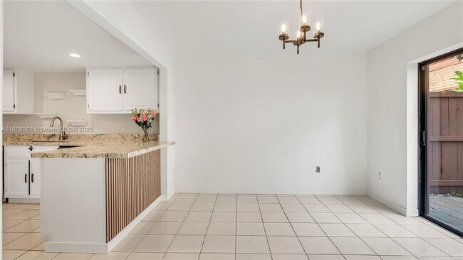 Foto del edificio - 7123 SW 115th Pl