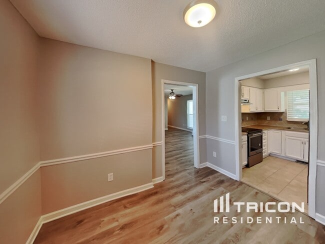Building Photo - 5404 Trenburg Ct