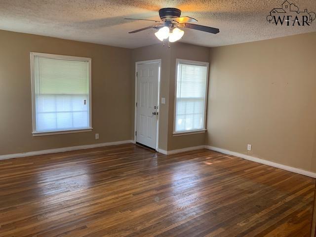 Foto del edificio - 3211 Arthur St