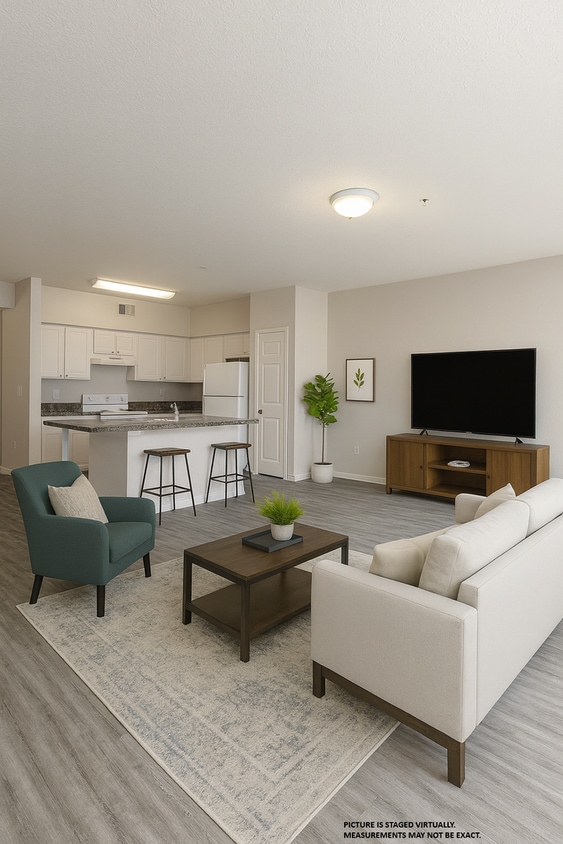 2x2 Conveniently located. Large open conce... - 2x2 Conveniently located. Large open conce...