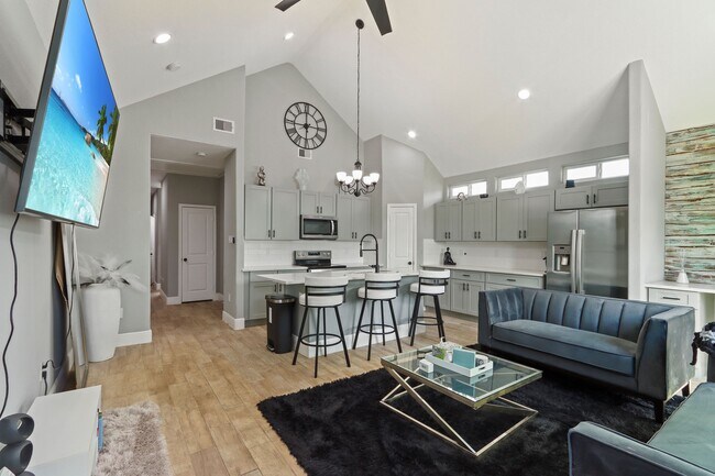 Foto del edificio - 5607 Bacher St