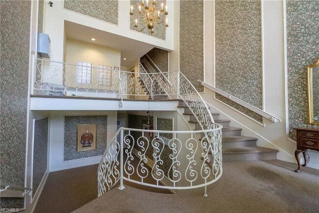 Foto del edificio - 79 Atterbury Blvd