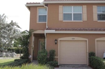Building Photo - 5292 Palm Colony Dr