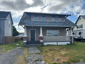 Building Photo - 5633 S Puget Sound Ave