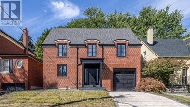 Building Photo - 354 Bessborough Dr