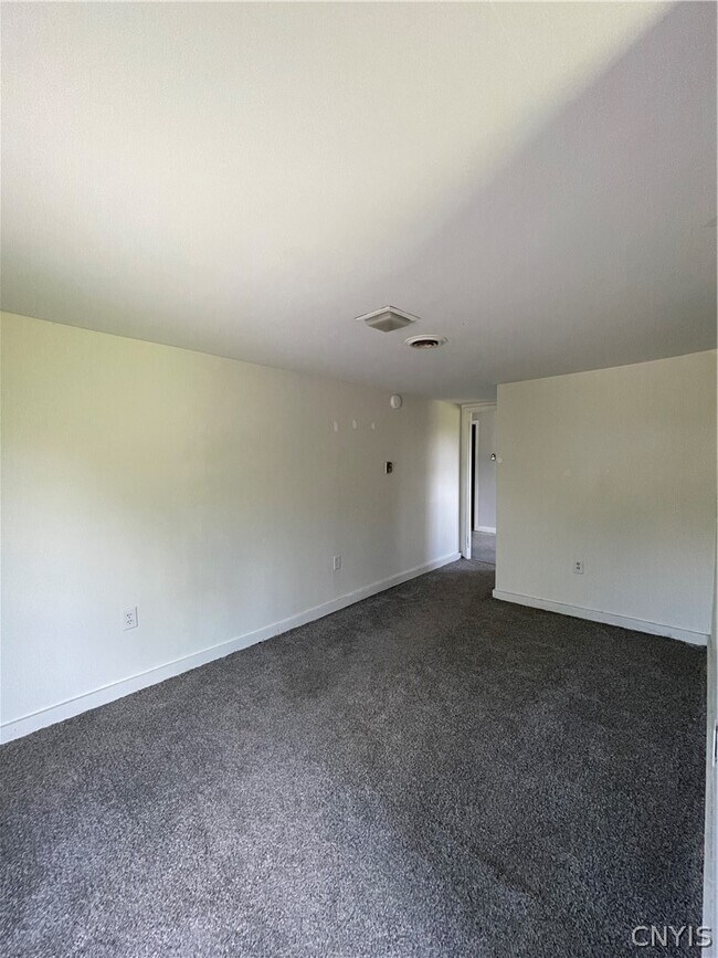 Building Photo - 8013 NY-13