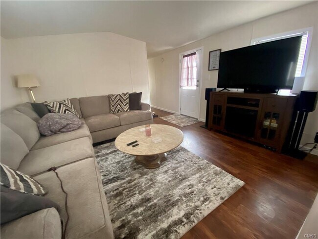 Foto del edificio - 1705 Lemoyne Ave
