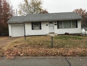 Building Photo - 1509 Comet Dr