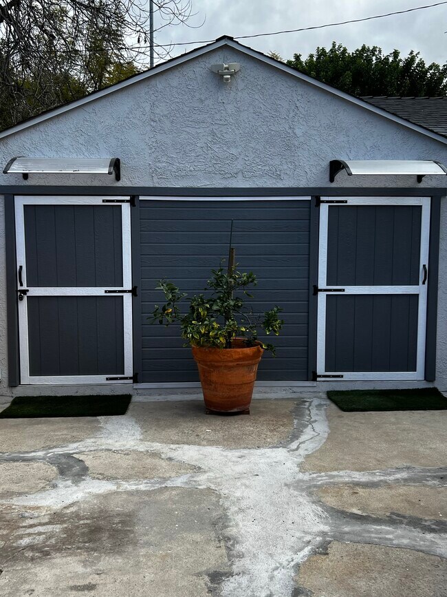 Entrance to Storage Space and Laundry Room - 3466 Fay Ave