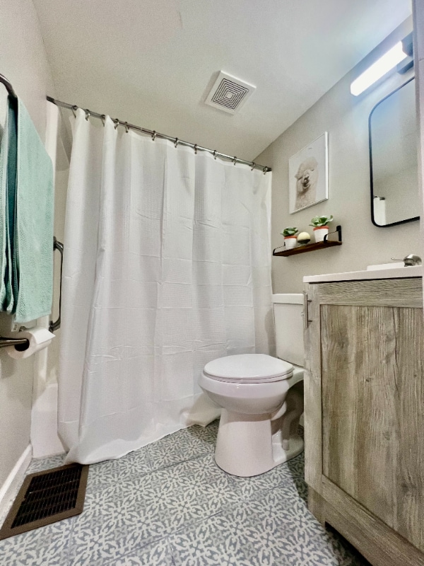 Building Photo - 5950 Jessup Rd