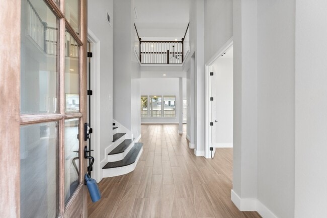Foto del edificio - 7007 Longmire Cir