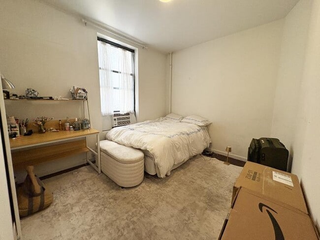 Building Photo - 4 bedroom in New York NY 10026