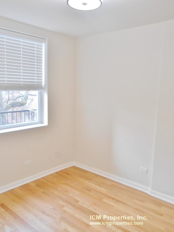 Foto del edificio - 2520 W Leland Ave