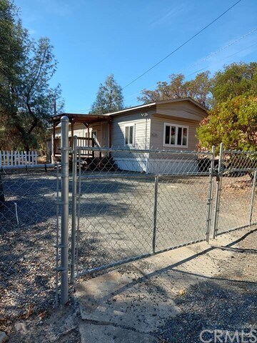 Primary Photo - 3225 4th St