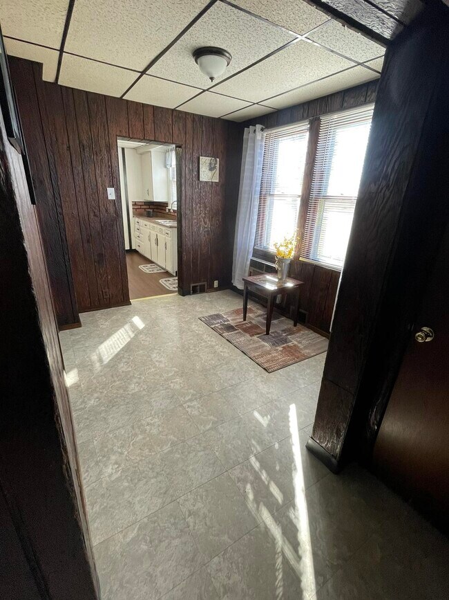 Foto del edificio - 104 E 23rd St