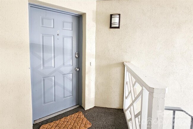 Foto del edificio - 19901 Henderson Rd