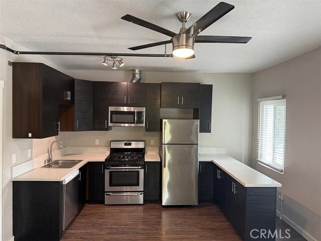 Building Photo - 601 Linden Ave