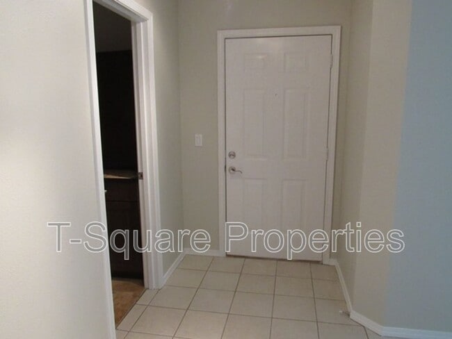 Building Photo - 2201 192nd St SE