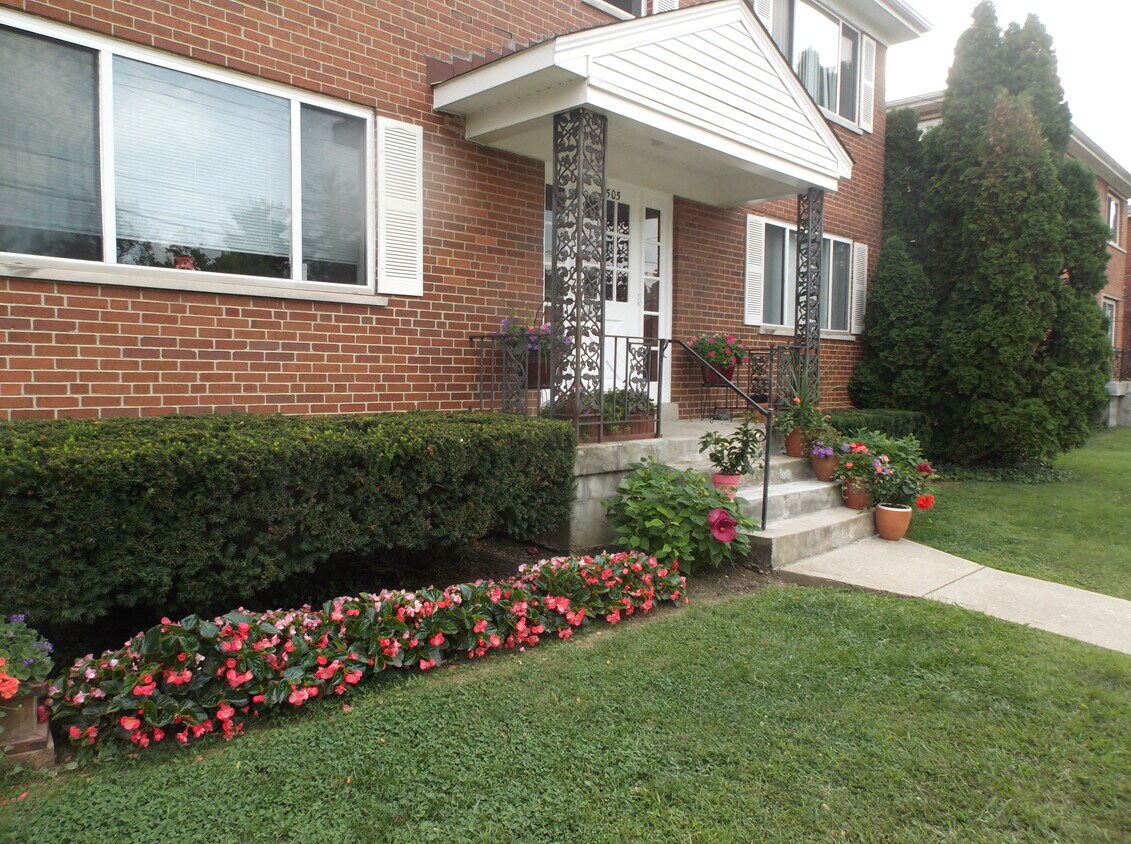 Primary Photo - 2505 Vera Ave
