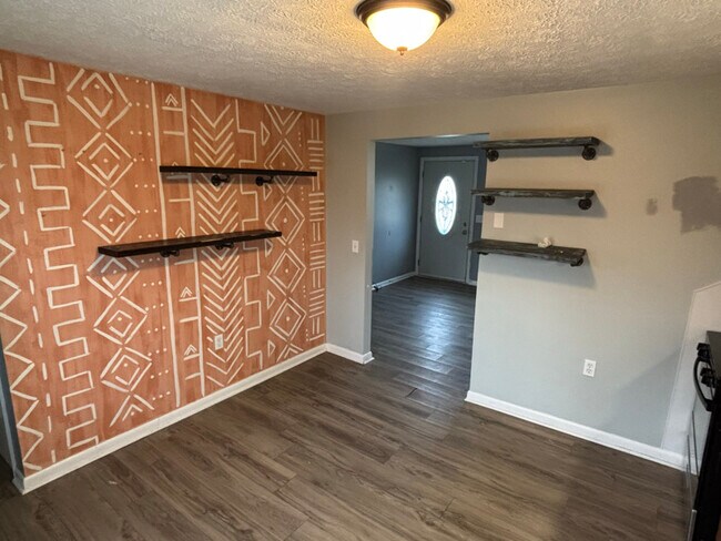 Foto del edificio - 324 Pershing Ave NW