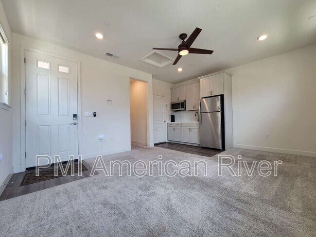 Foto del edificio - 4167 Bellwether Wy