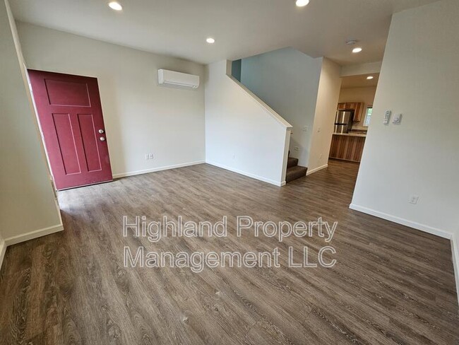 Foto del edificio - 502 NE Stadium Way