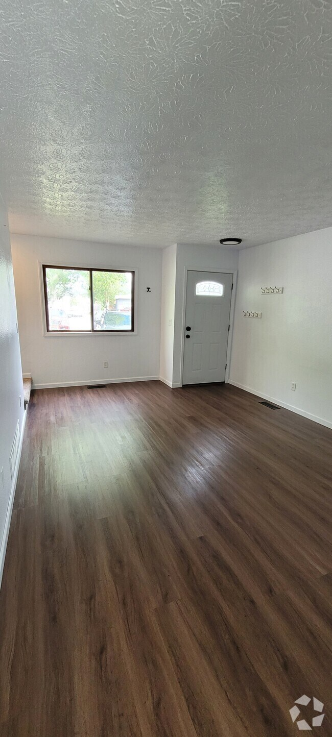 Lakehurst Apartments for Rent Anchorage, AK 1 Rentals