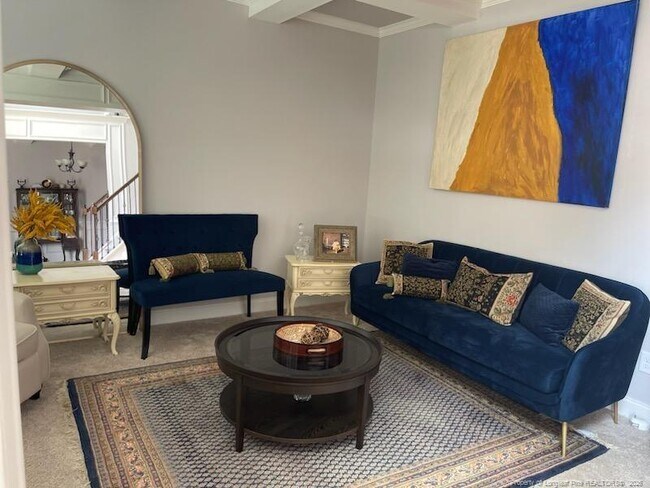 Foto del edificio - 3209 Cragburn Pl
