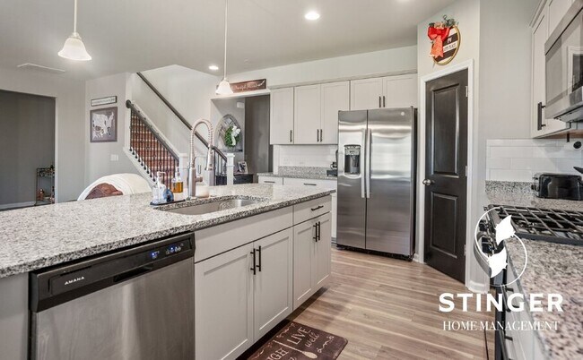 Foto del edificio - 75 Keowee Ln