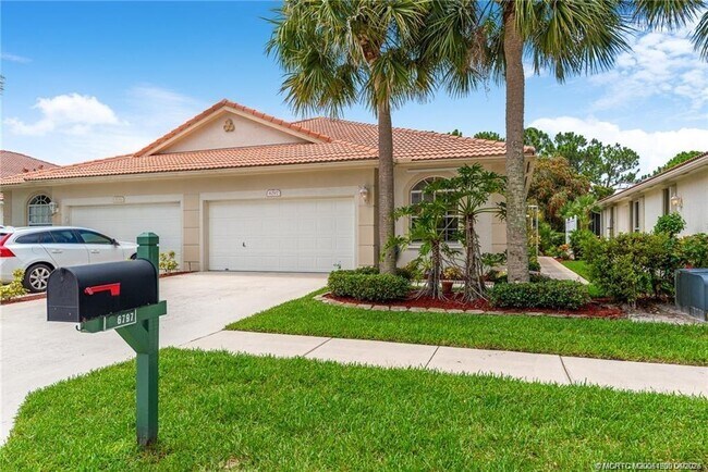 Foto del edificio - 6797 SE Warwick Ln