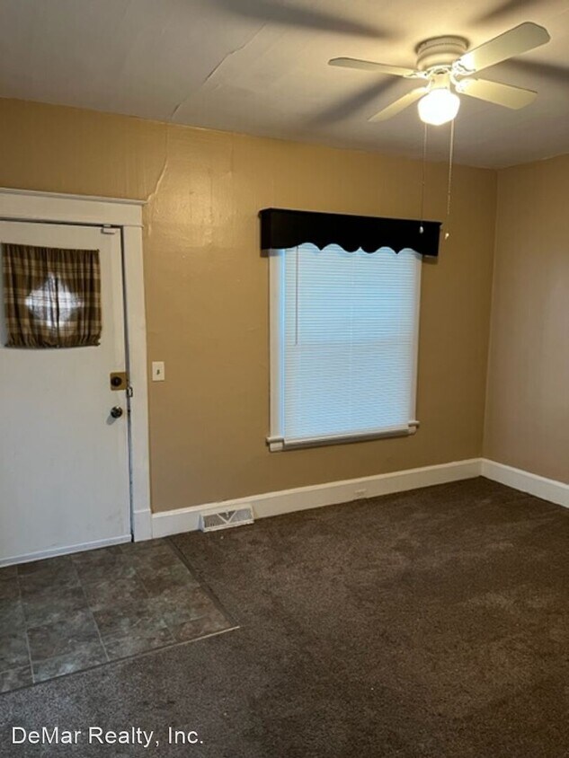 Building Photo - 2 br, 1 bath House - 1800 Midland Ave
