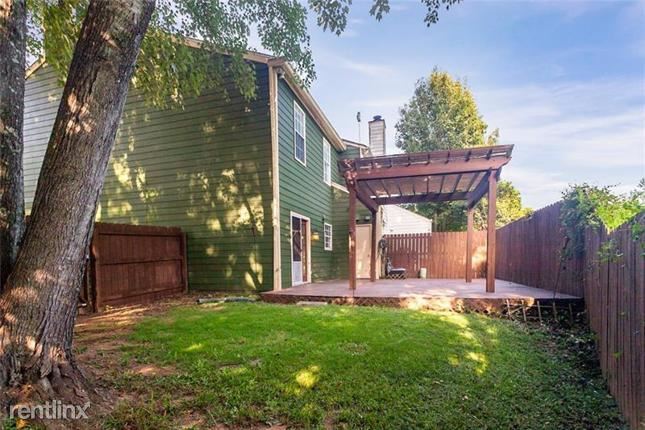 Building Photo - 2 br, 2 bath House - 6194 Summit Trail