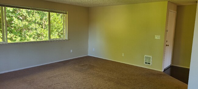 Foto del edificio - 1626 Kent Des Moines Rd