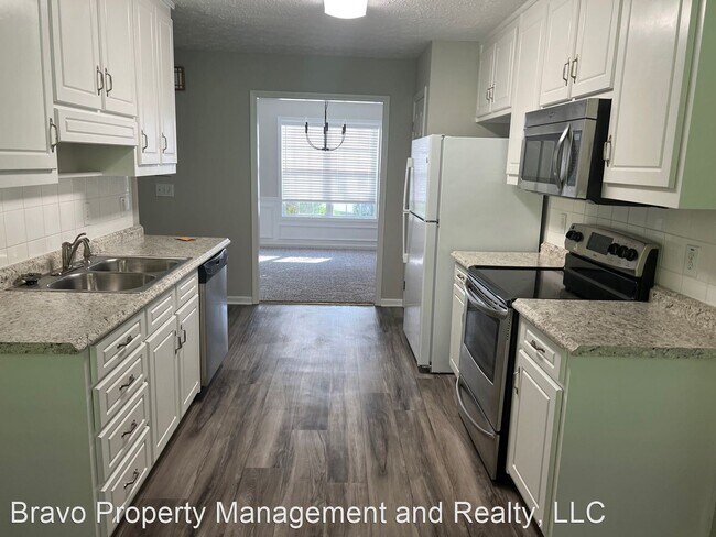 Building Photo - 3 br, 2 bath House - 414 Winston Manor Drive