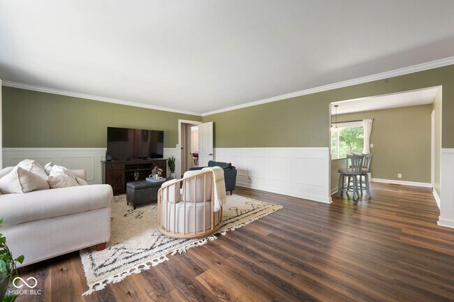 Foto del edificio - 66 Sherman Dr