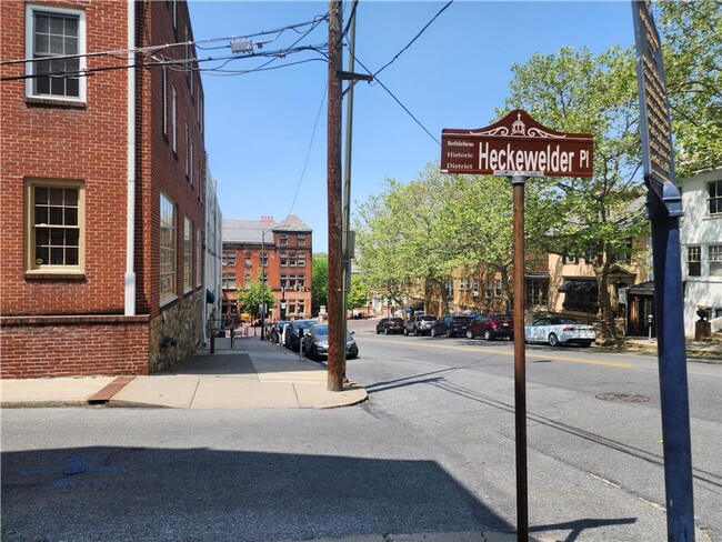 Foto del edificio - One Bedroom Apartment | Historic Bethlehem