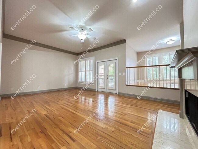 Building Photo - 3006 Riverstone Tr