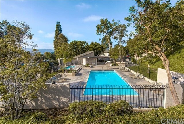 Foto principal - 19960 Ridge Manor Way