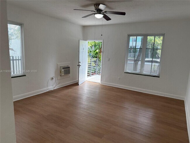 Foto del edificio - 740 Michigan Ave