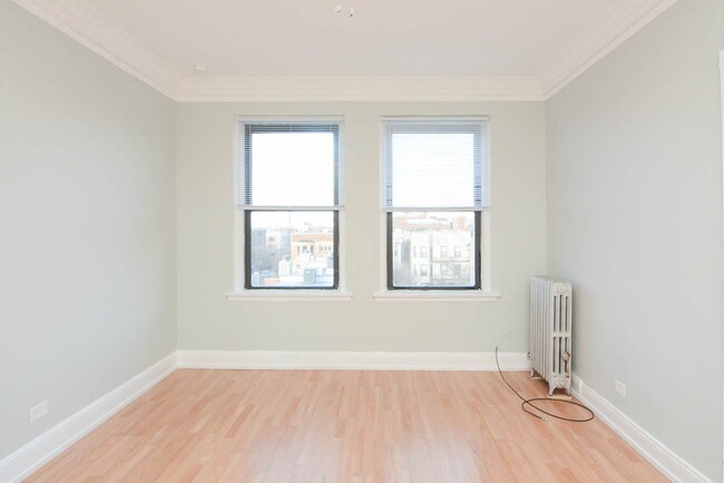 Building Photo - 3834 N Fremont St